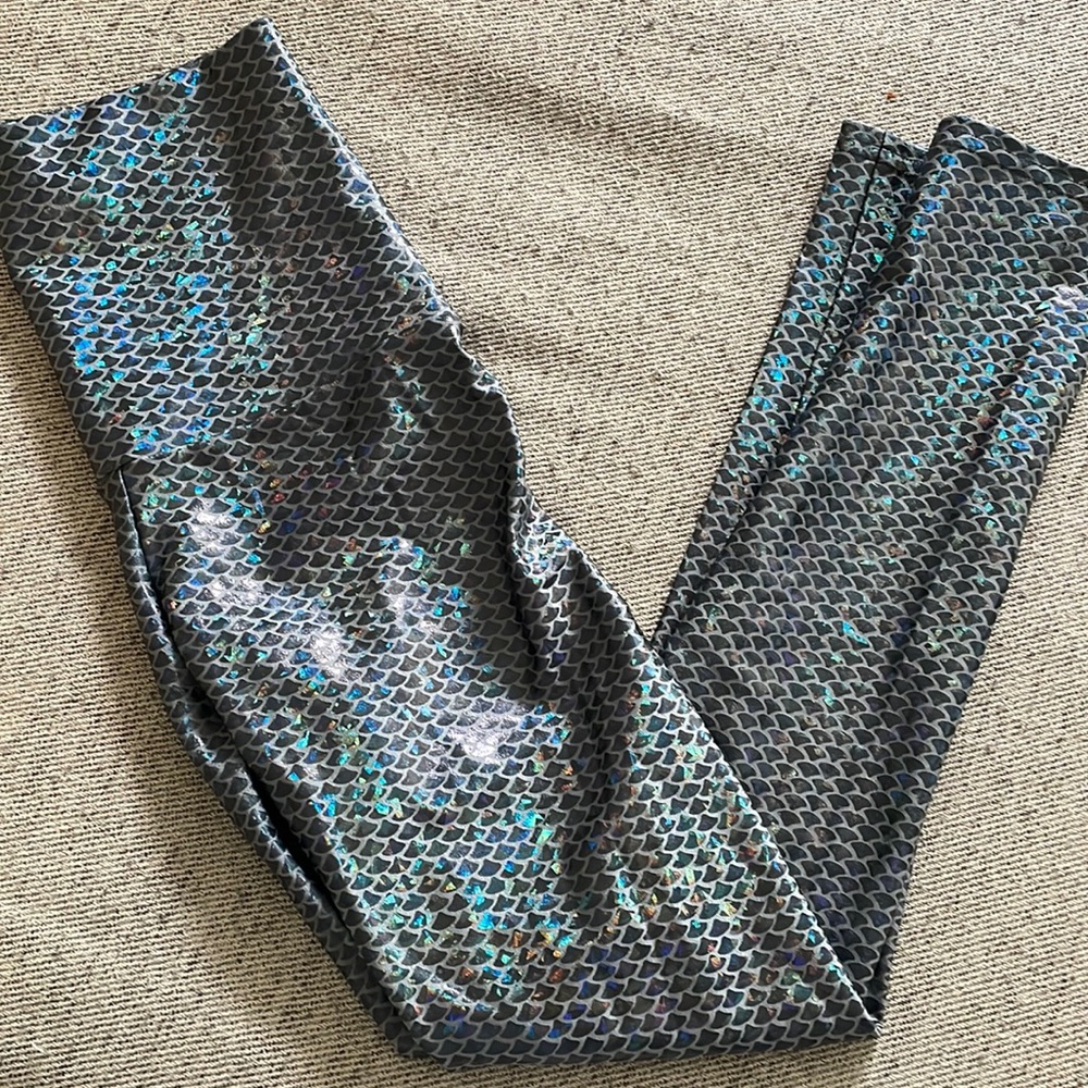 Size Small Blue Metallic High Waister Leggings
